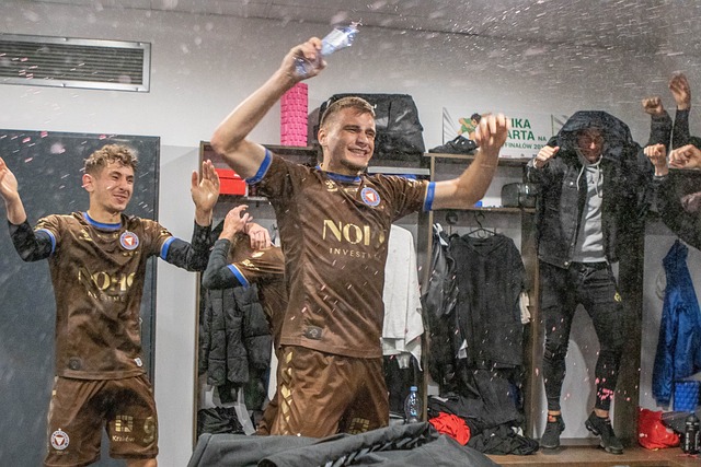 他对罗马队 他对罗马队